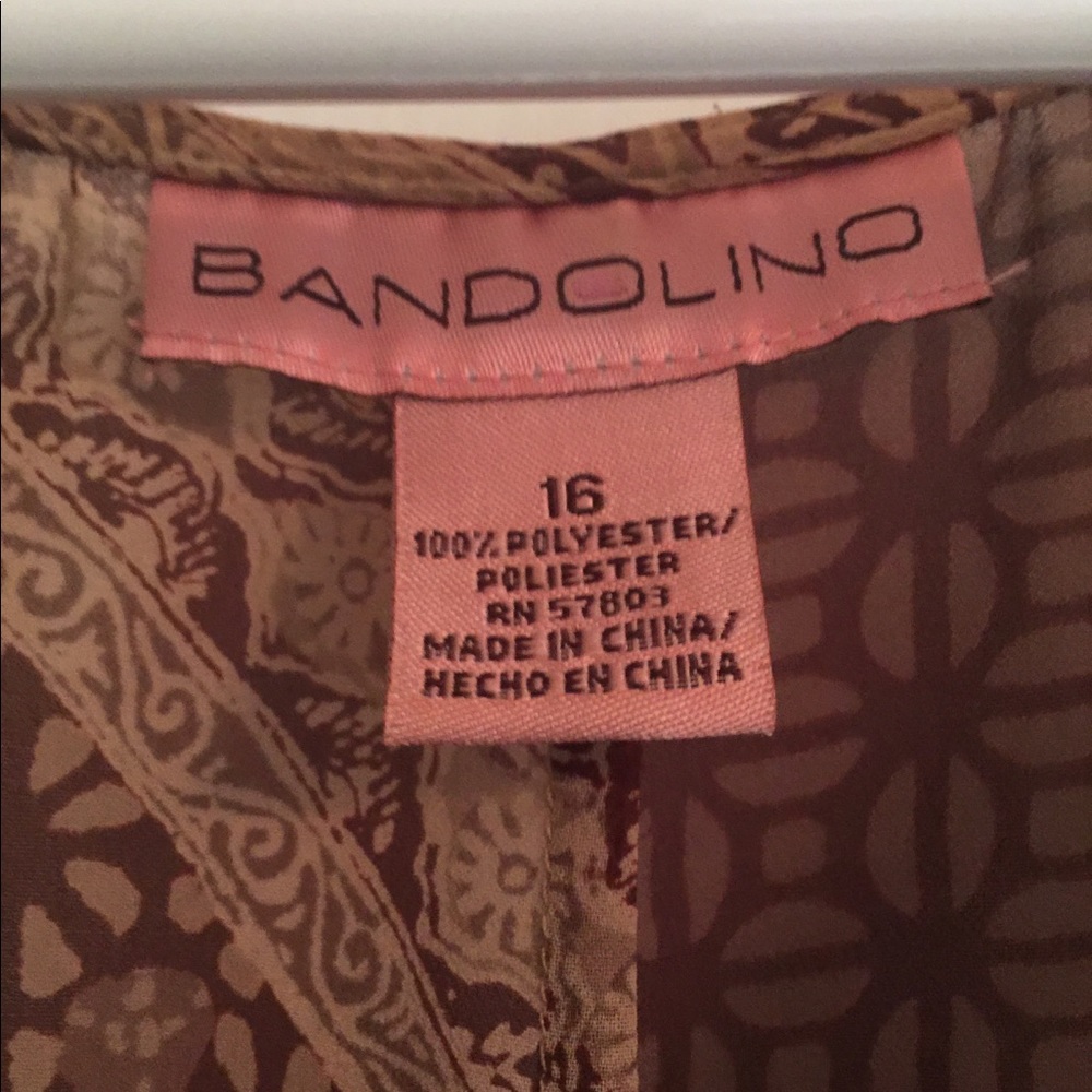Bandolino Top meshy- tunic top.